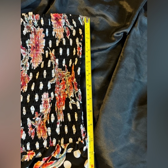 MLLE GABRIELLE,NWOT,STRAPLESS, ONEPIECE JUMPSUIT Blk/white polka dot floral - Picture 7 of 10